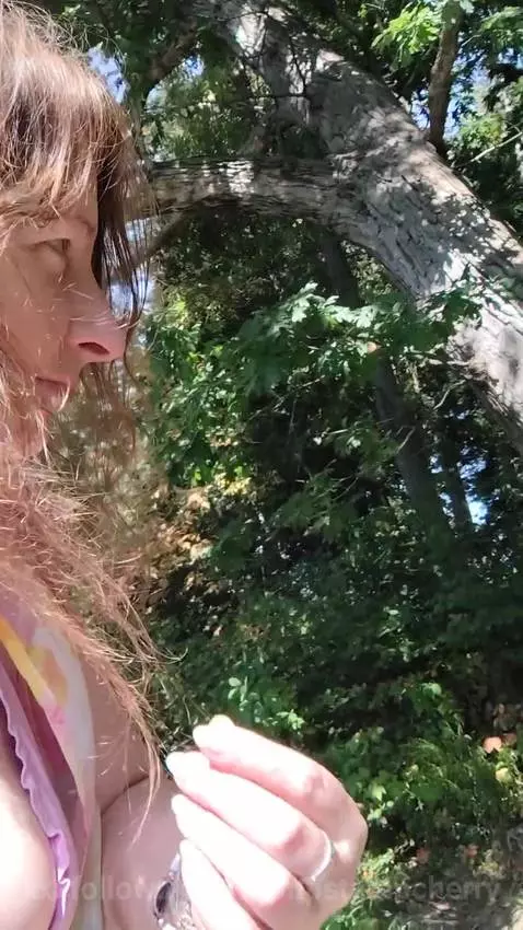 Video by trampstampcherry