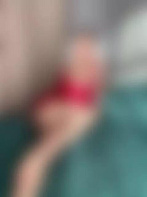 Do you like my body?👀 by katekiss