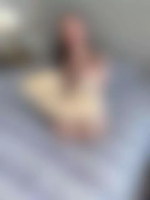 Do you like my young body? by katekiss