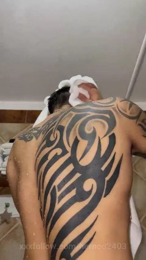 secandome para tirarme un rato en la cama... by hernoo2403