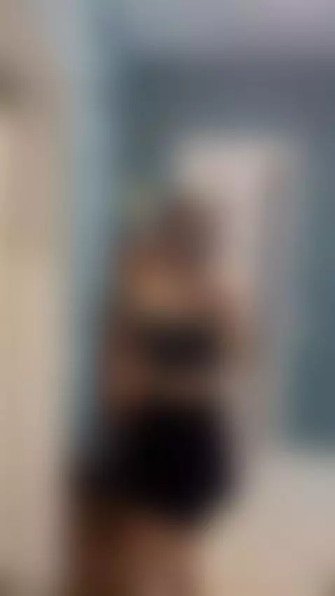 If I asked you to eat my pussy what's the first thing you'd ... by sturluson