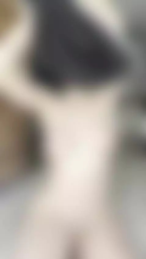 Pulled off my top — same tits, new angles, better lighting 😋 by sturluson