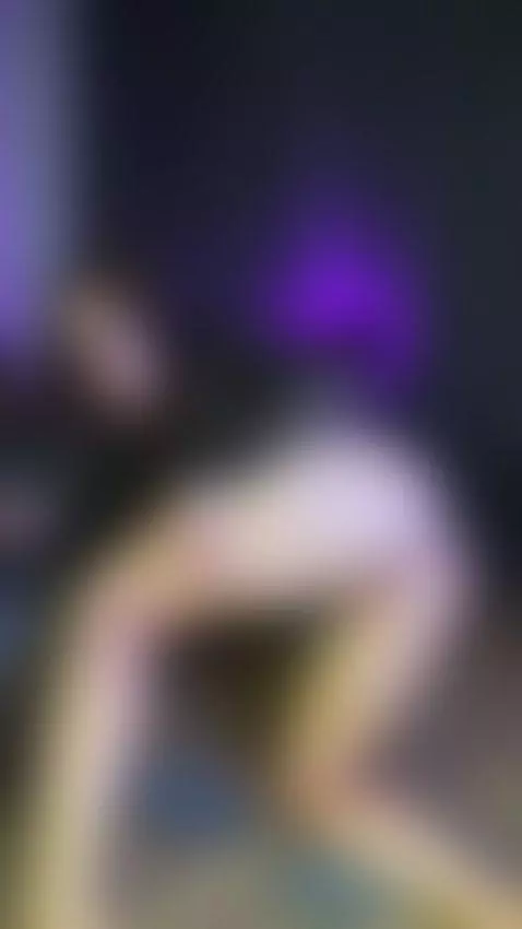 Every man deserves to be greeted like this by sturluson