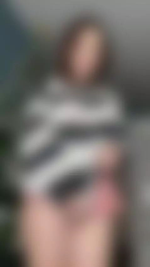 I wanna be your new petite GF by sturluson