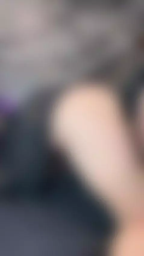 I'm missing someone between my legs by sturluson