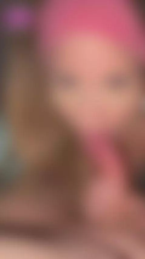 Me Chupa la Pija antes de Dormir by divinamaruuu