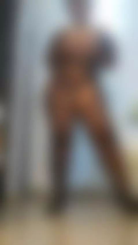 milf sexy ass by claudiasmithh