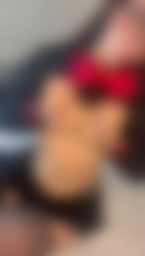 Today I want to be that thought that you can't get out of yo... by sammy-roussee