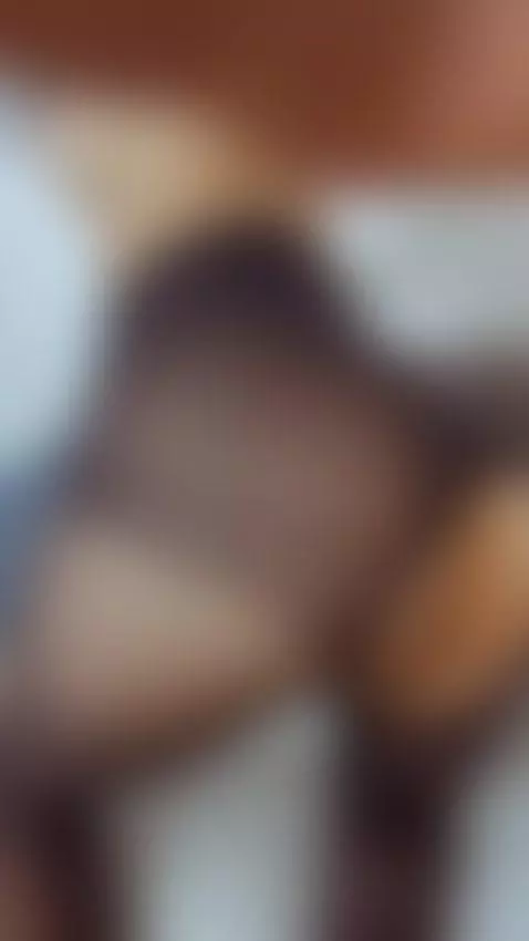 I want to learn to dance twerk!!! by valerytasso