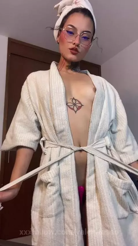 🤭🤭🤭 by valerytasso