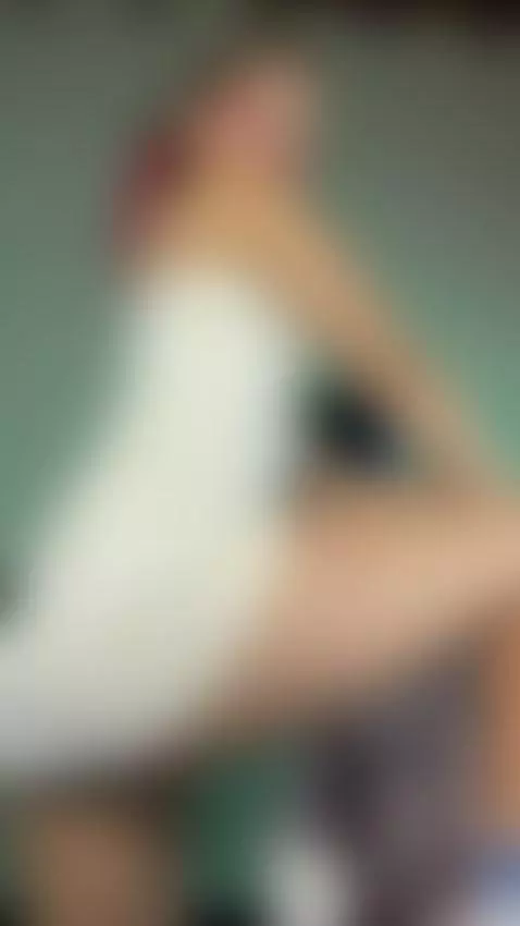 Do you teach me how to dance? 😏 by valerytasso