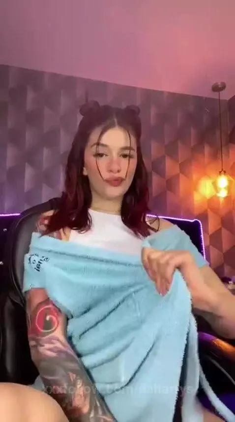 jejejeje do you like my reel.. .
follow me  and give me your... by liaharrys