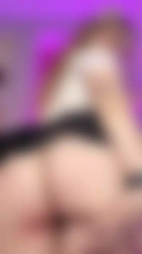 Look at me... slowly... as if I were already yours 🔥 by alejamillan1