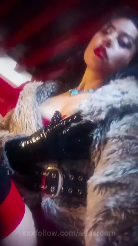 La Venus de las pieles by adasroom