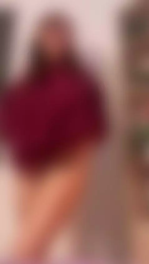 In a naughty mood... do you want to play with me? by alicecullen