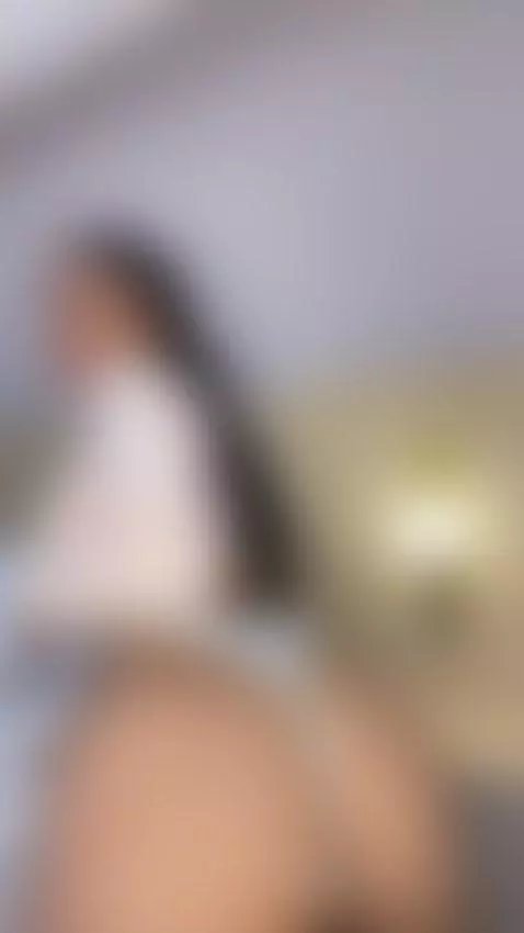 latina by im-sati-is-back