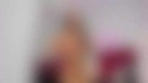 Heyy! play with me 😈🔥 by luci-moon