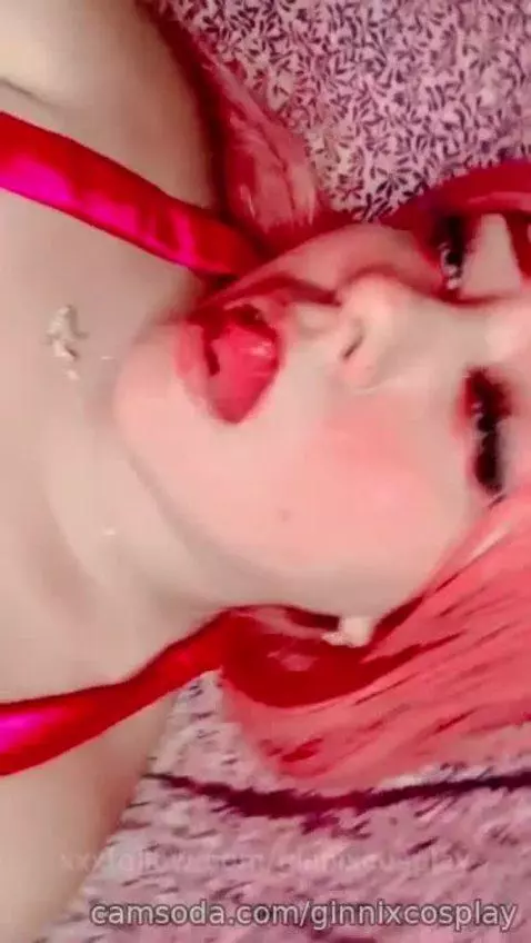 Hey 👋 by ginnixcosplay