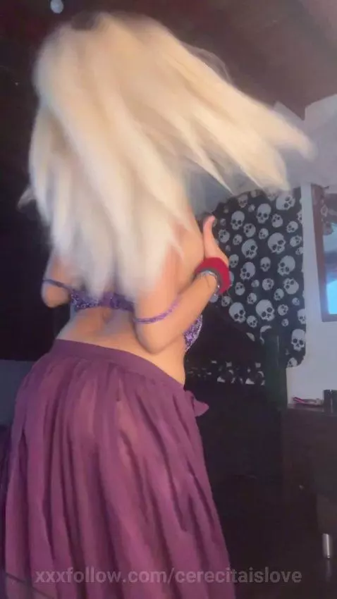 can u resist such a tease? by cerecitaislove