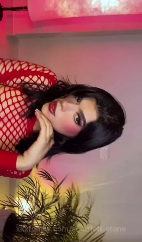 Do you like the color red as much as I do? ❤️‍🔥 by scarrlett-stone