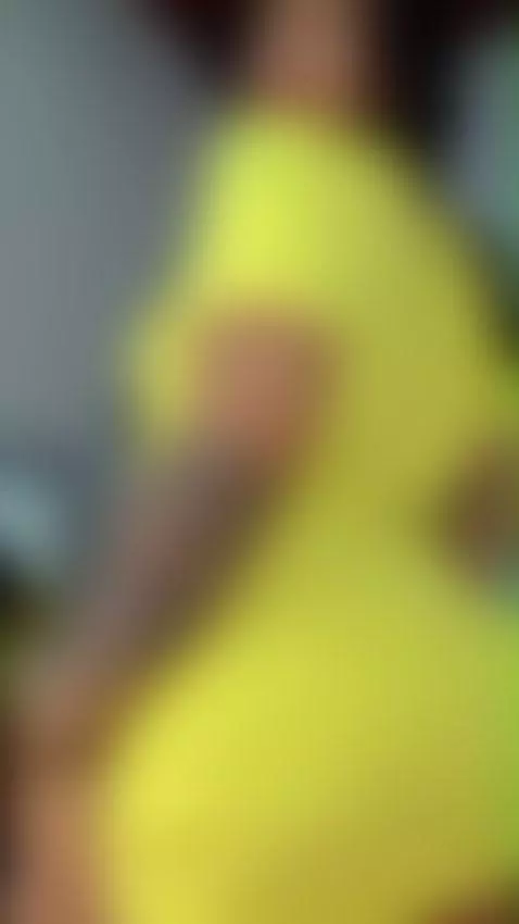 Big ass 🔥🔥 by emilyhudsonn