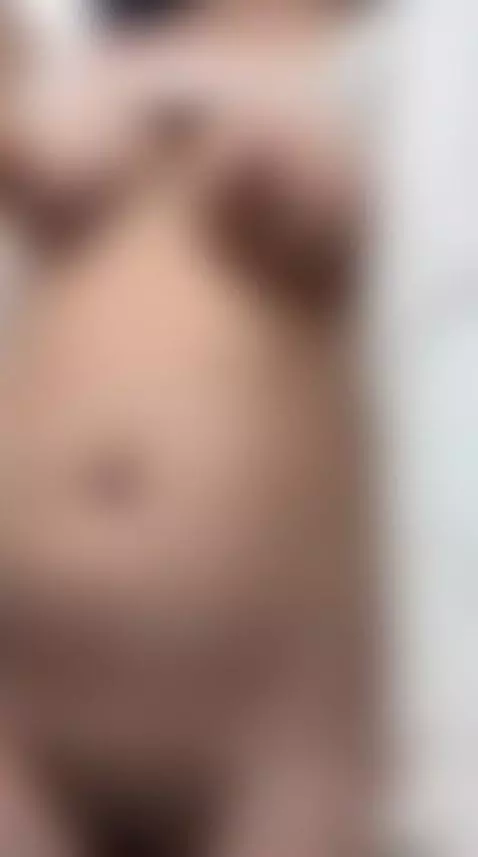 look at this so delicious😋 by bellaa-hadid