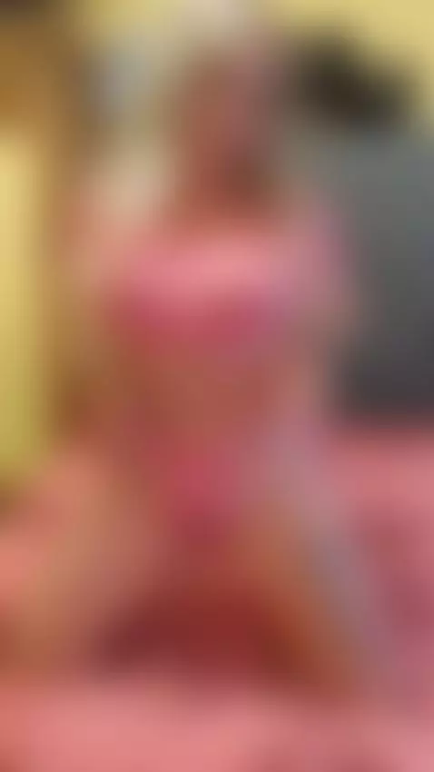 💋
https://onlyfans.com/scarletseductioo by briannadekantoor