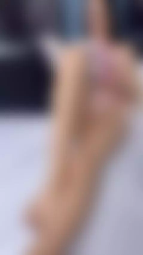 This isn’t even the naughty part… subscribe. / Esta ni siqui... by casuex