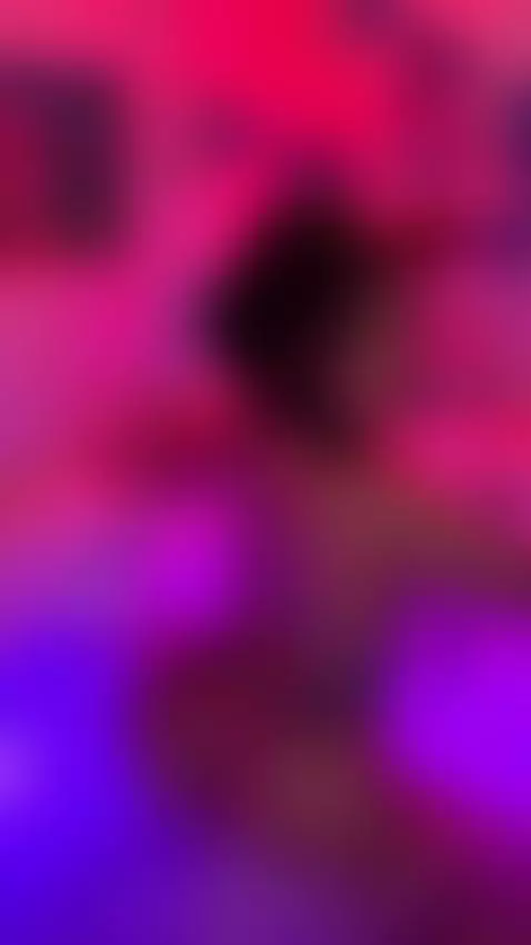 jugamos en mi jacuzzi ? 😈🤯🥵 by lauh99