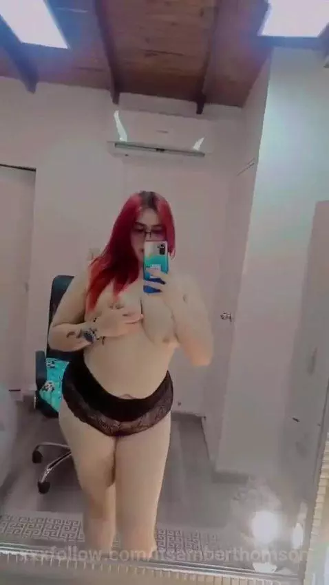Big boobs 🔥🔥 by itsamberthomson