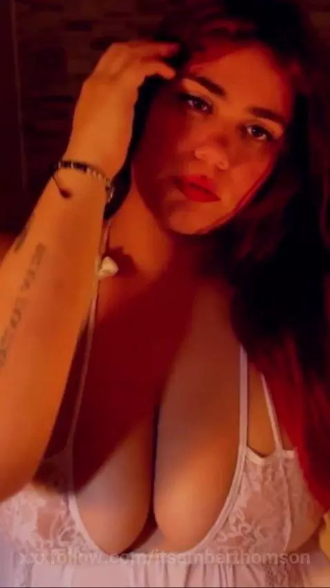 🔥🔥 by itsamberthomson