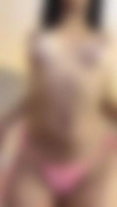 Follow me and let your eyes enjoy the view… my tits have a s... by aidamoreno