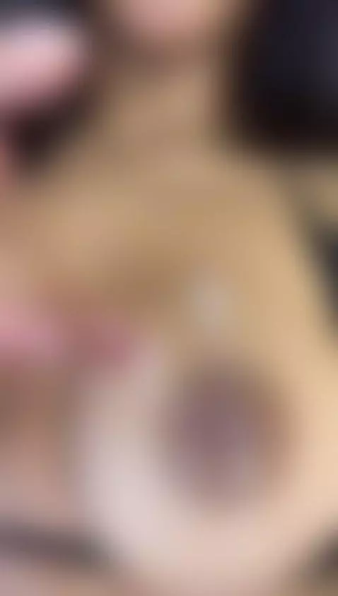 Do you come to my room? Dare you? by aidamoreno