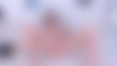 My body is horny and full of desires to explode in your face... by esmeraldamartinelly