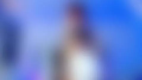 U wanna know how down i can go?>>>>>>>> by liasanz