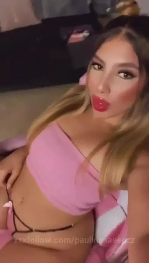 a naughty bunny by paulinasaeenzz