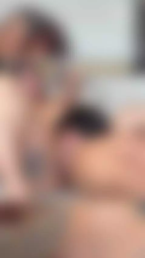 Quien no baja al pozo, no sabe lo que es disfrutar de la vid... by zackwhiter