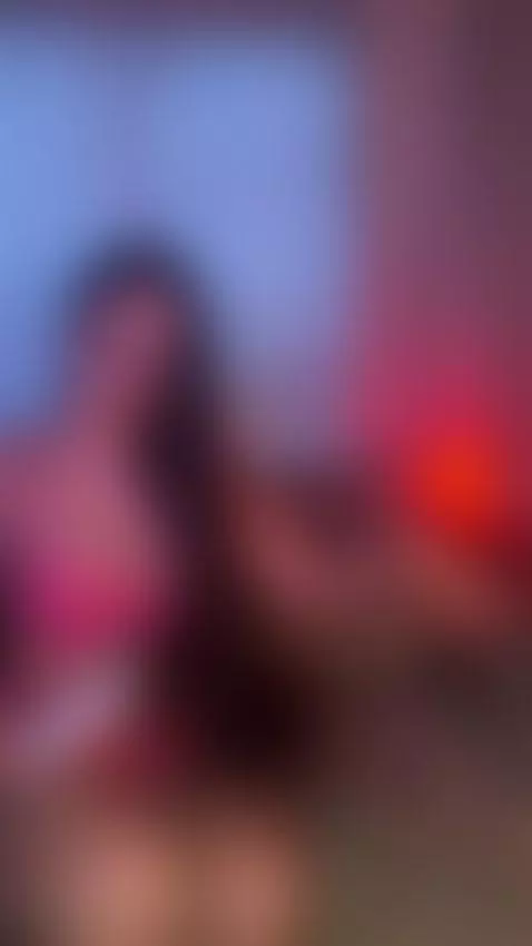 ps5 or me ? by emmaisalove