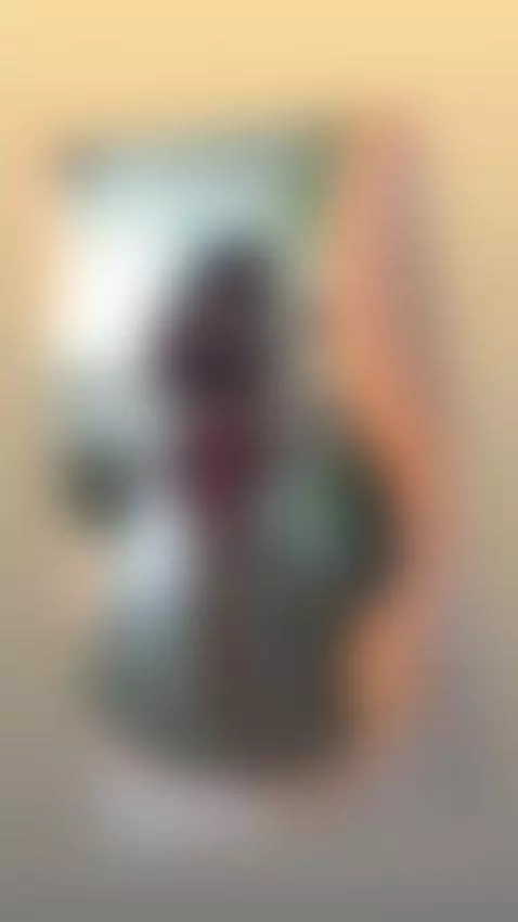 I'm online guys, happy day! by susan-curlie