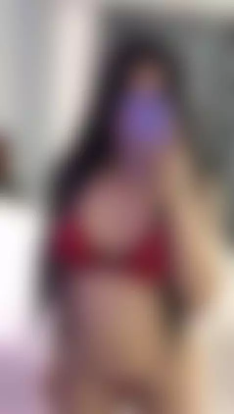 Do you like my change of look?🖤 by ambar-saeenz