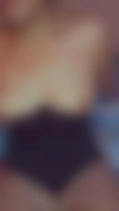 What would you do with me, sweetheart?🔥😈🥵 by lolunauta