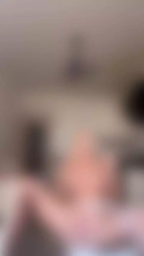 A good blowjob before...🤤 by skyresss