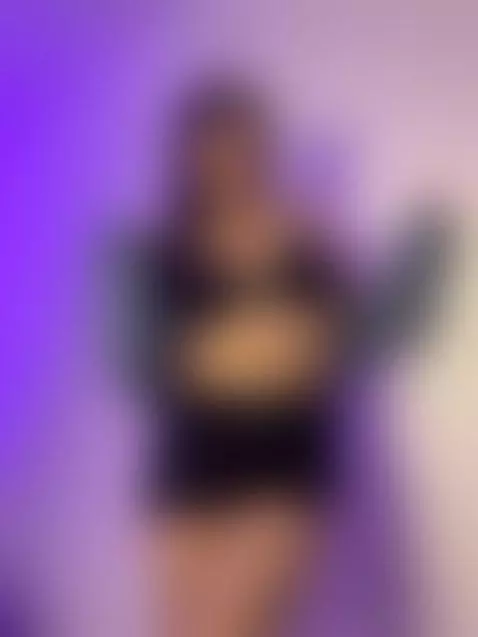 Do you want more? by bayonetta-x