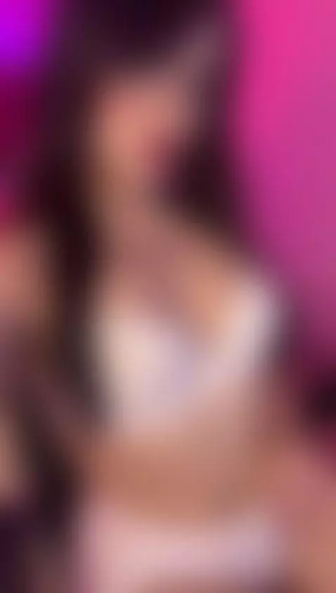 Do you want to take off my pajamas? by bayonetta-x