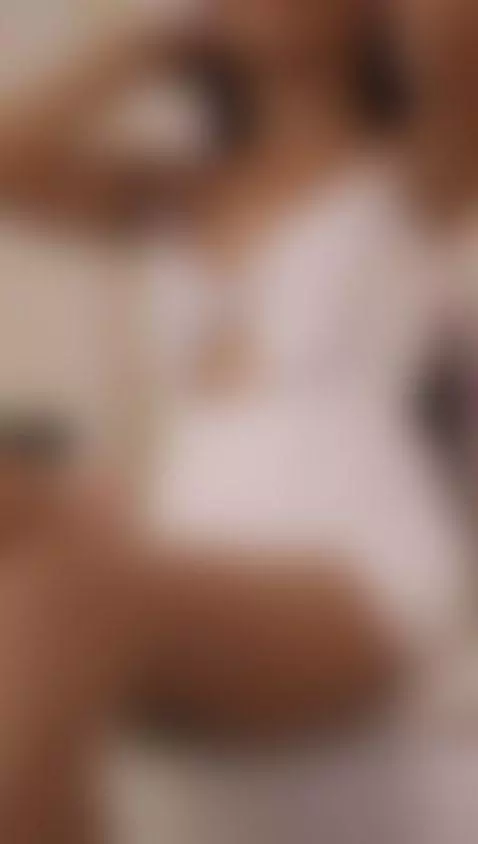 It's Friday and my pussy knows it! Let's have fun. by abyevans