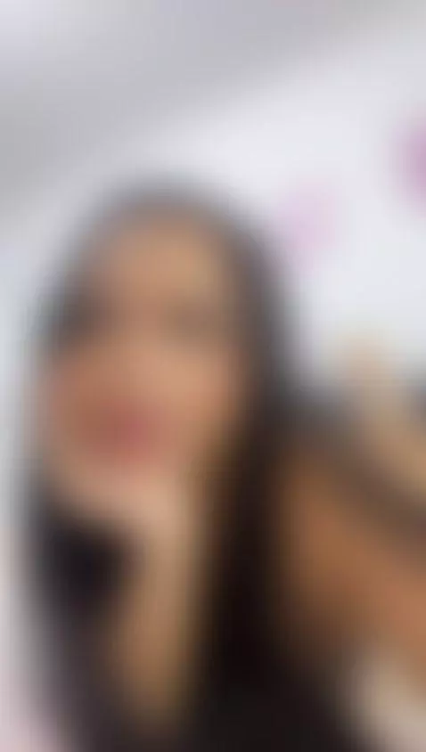 Hola!! nos divertiremos :)
https://www.camsoda.com/cristalco... by cristalcolins