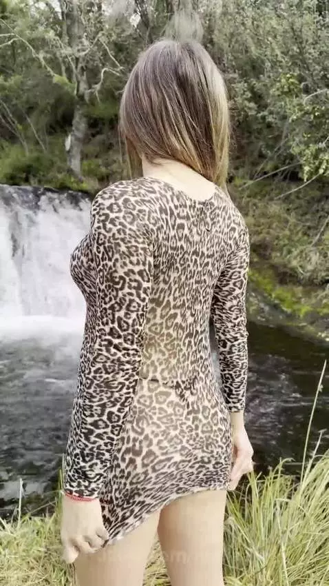 Look how my ass bounces 🍑🔥 by meliaare