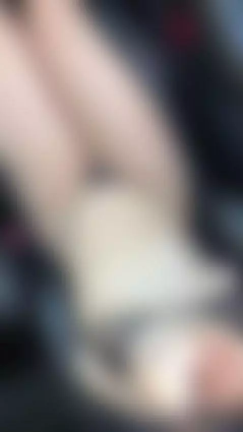 Wanting to distract the driver 😈😈 by meliaare