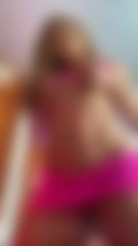 come here say hi by alicecanela