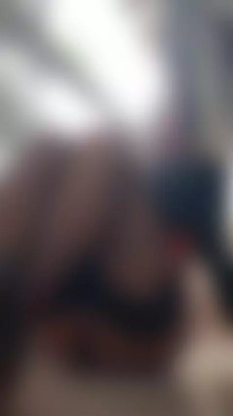 I love to show my pussy in the window by alannareyes